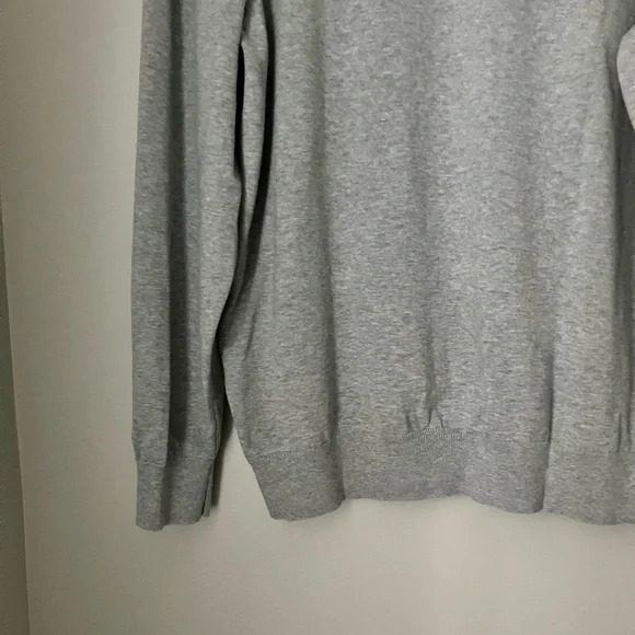 Levi's Gray Men's Crewneck Sweater - Large - Picture 11 of 11